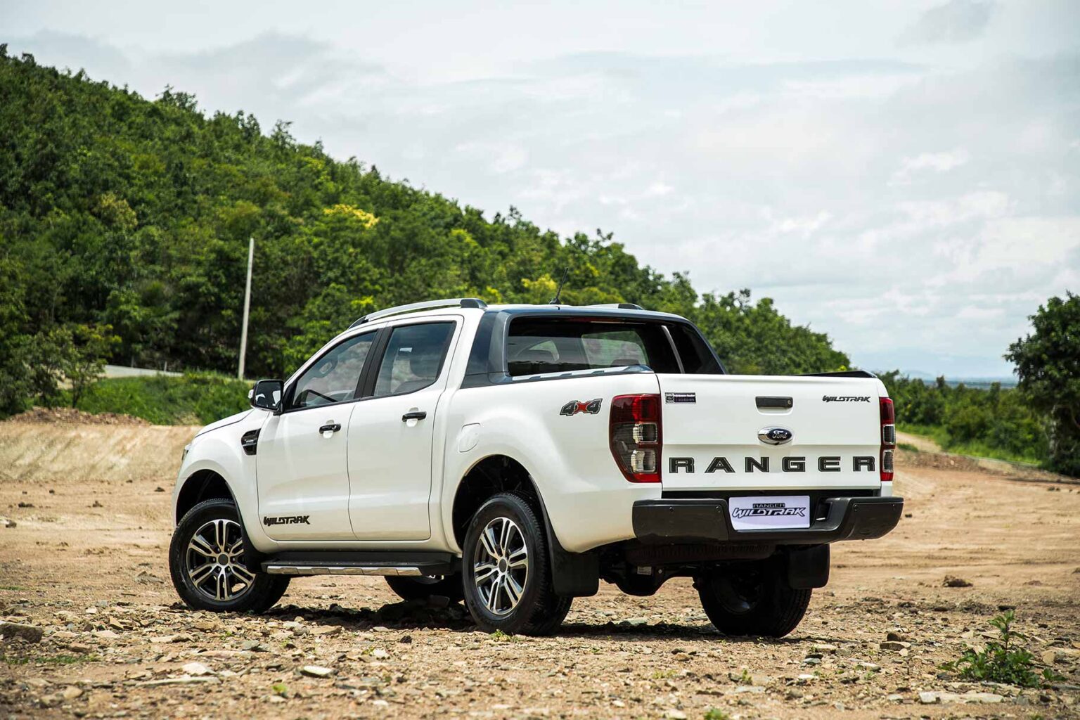៥០ ចំណុចដែលបញ្ជាក់ថា Ford Ranger Wildtrak 2.0L Bi-Turbo ជំនាន់ថ្មី