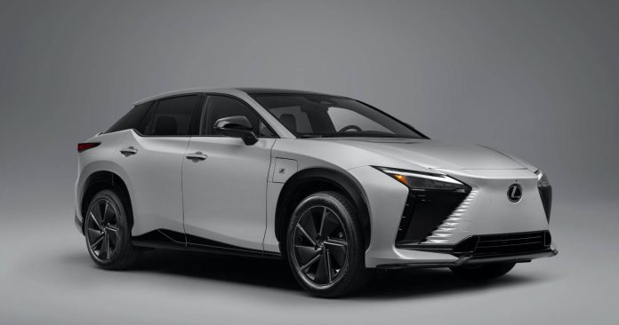 RE-thumbnail-lexus