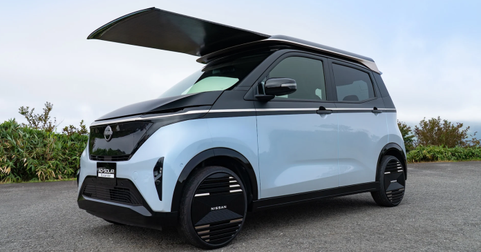 Nissan EV Ao-Solar Extender