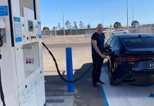 Toyota ពង្រីកការវិនិយោគលើហេដ្ឋារចនាសម្ព័ន្ធសម្រាប់រថយន្តអ៊ីដ្រូសែន