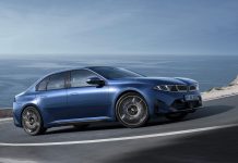 អស់បារម្ភរឿងជិះផ្លូវឆ្ងាយ! រថយន្ដអគ្គិសនី BMW i3 ស៊េរីថ្មីសាកថ្មមួយពេញជិះបានដល់ ៩០០គីឡូម៉ែត្រ