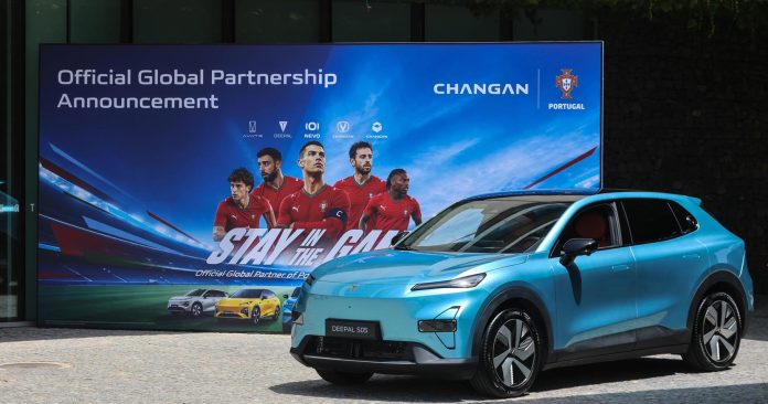 Changan-has-partnered-with-Portugal-Team