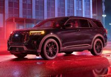 Ford បានបញ្ចេញរថយន្ដ Explorer ST ស៊េរីឆ្នាំ២០២៧ បំពាក់ជាមួយកញ្ចប់តុបតែង Sinister លើកសម្រស់រថយន្ដកាន់តែកាចហើយអំណាច